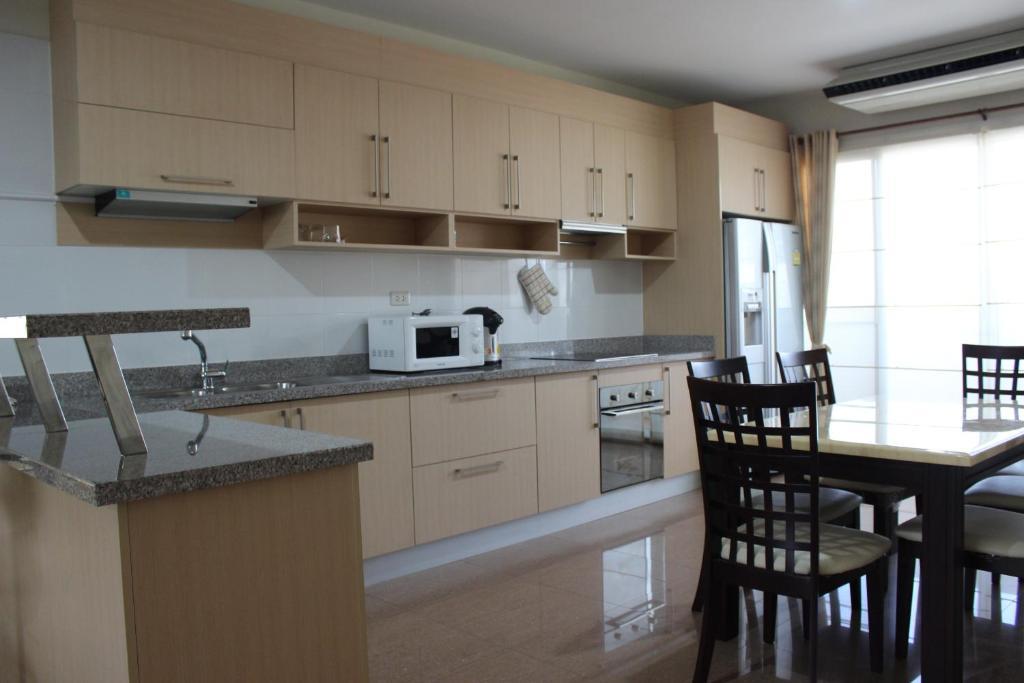 Samal Guesthouse Pattaya Δωμάτιο φωτογραφία