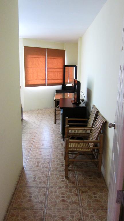 Samal Guesthouse Pattaya Εξωτερικό φωτογραφία